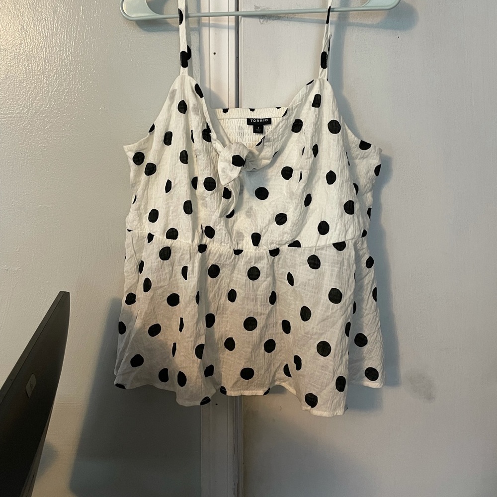 Torrid WHITE&BLACK POLKA DOT TIE FRONT MIDI PEPLUM